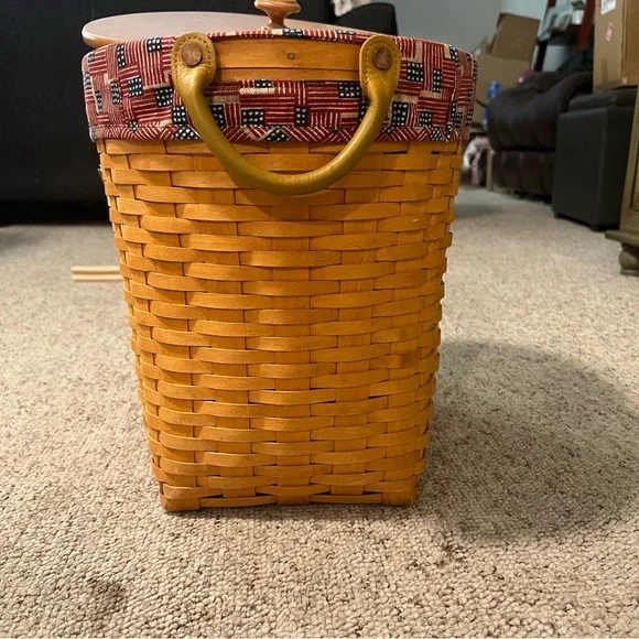 Longaberger Large Patriotic Flag Basket ‘99 Old Glory W/liner And Lid. NWOT - Picture 2 of 9